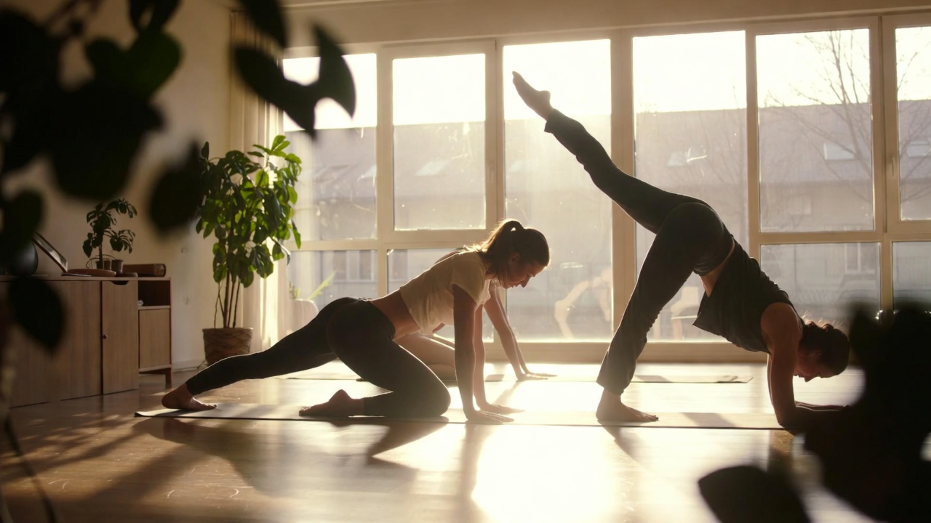 Yoga For Beginners: 15 Easy Poses To Lose Weight And Gain Flexibility Fast